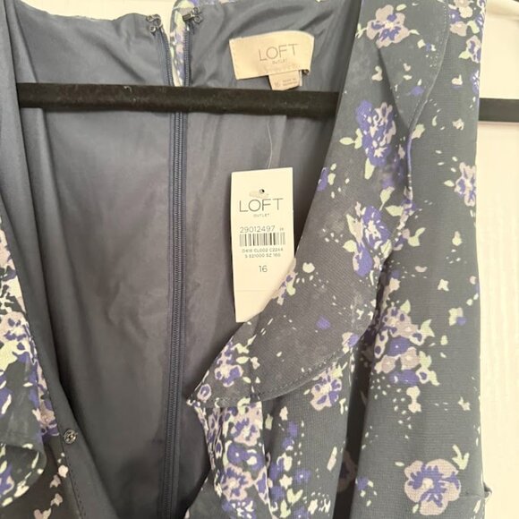 NWT LOFT Grey Chiffon Floral Print Cropped Jumpsuit Sleeveless - Picture 5 of 6